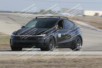 media/Oct-19-2025-Speed Ventures (Sun) [[a6e7fe67be]]/TC B/Session 2 (Outside Grapevine)/